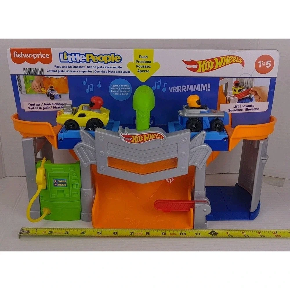 Fisher-Price Little People Hot Wheels‎ Race And Go Trackset Wheelies Fuel Up